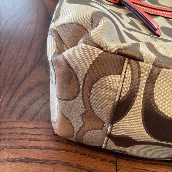 Coach Signature Emma Tote - Picture 2 of 16